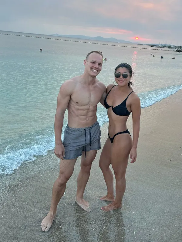 Philipp and Patricia on the beach in Athens in August 2023, after